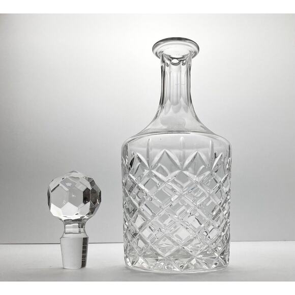 1980s Contemporary Crystal Wine & Spirit Decanter 11 1/4” 30oz, Fan & X Cuts - Picture 3 of 6